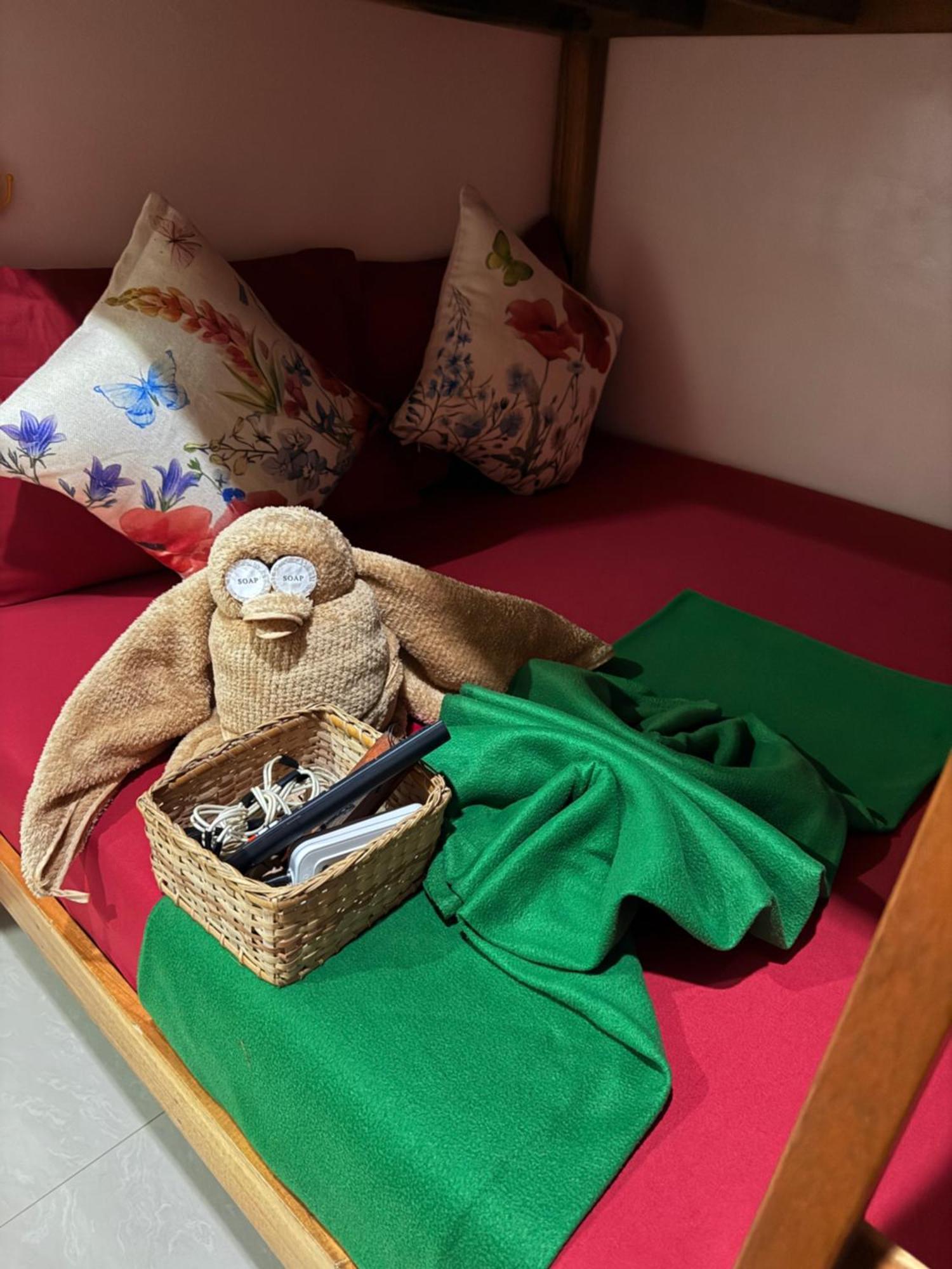 Lolo Bob'S Bed And Breakfast Ел Нидо Екстериор снимка