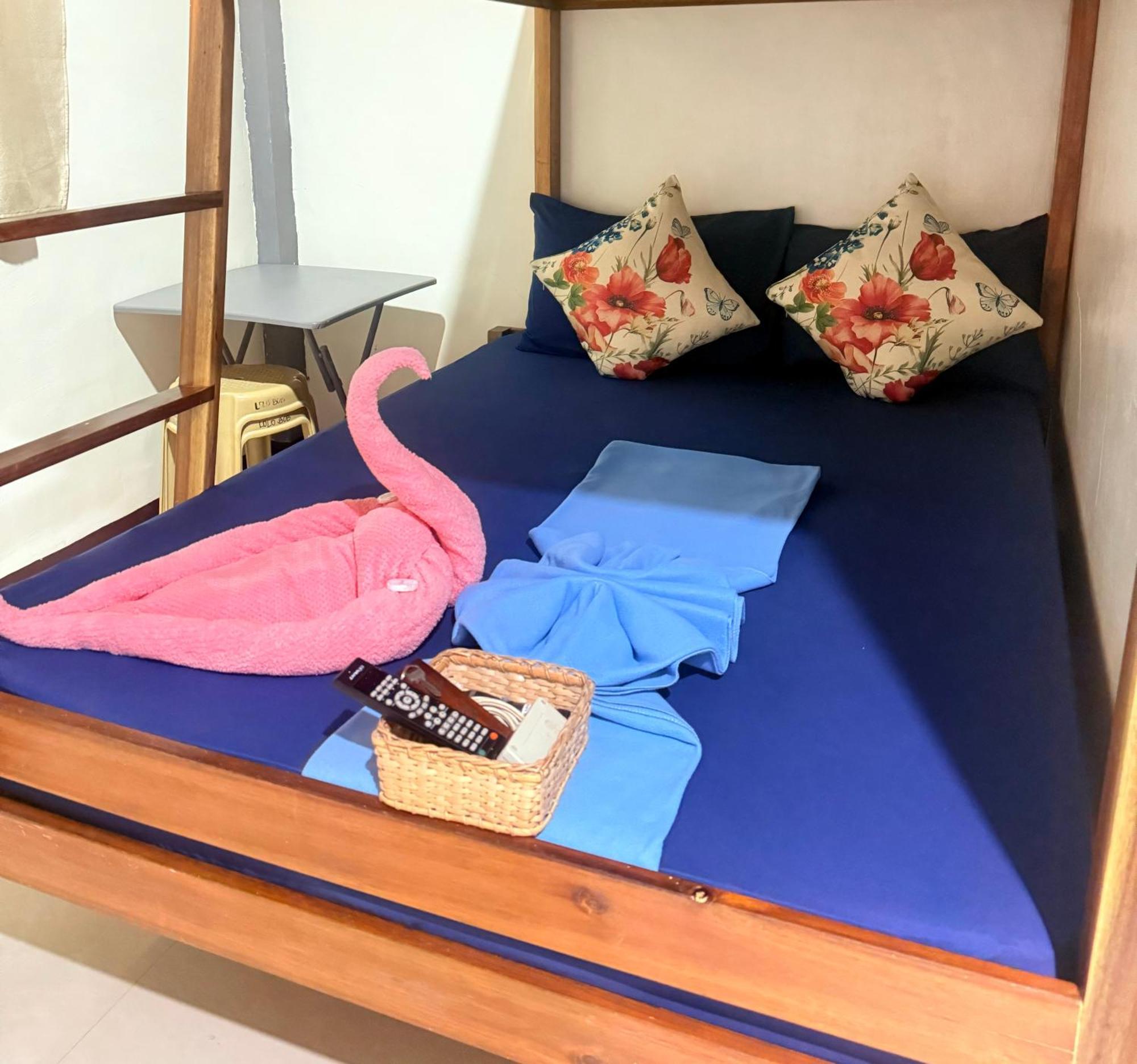 Lolo Bob'S Bed And Breakfast Ел Нидо Екстериор снимка