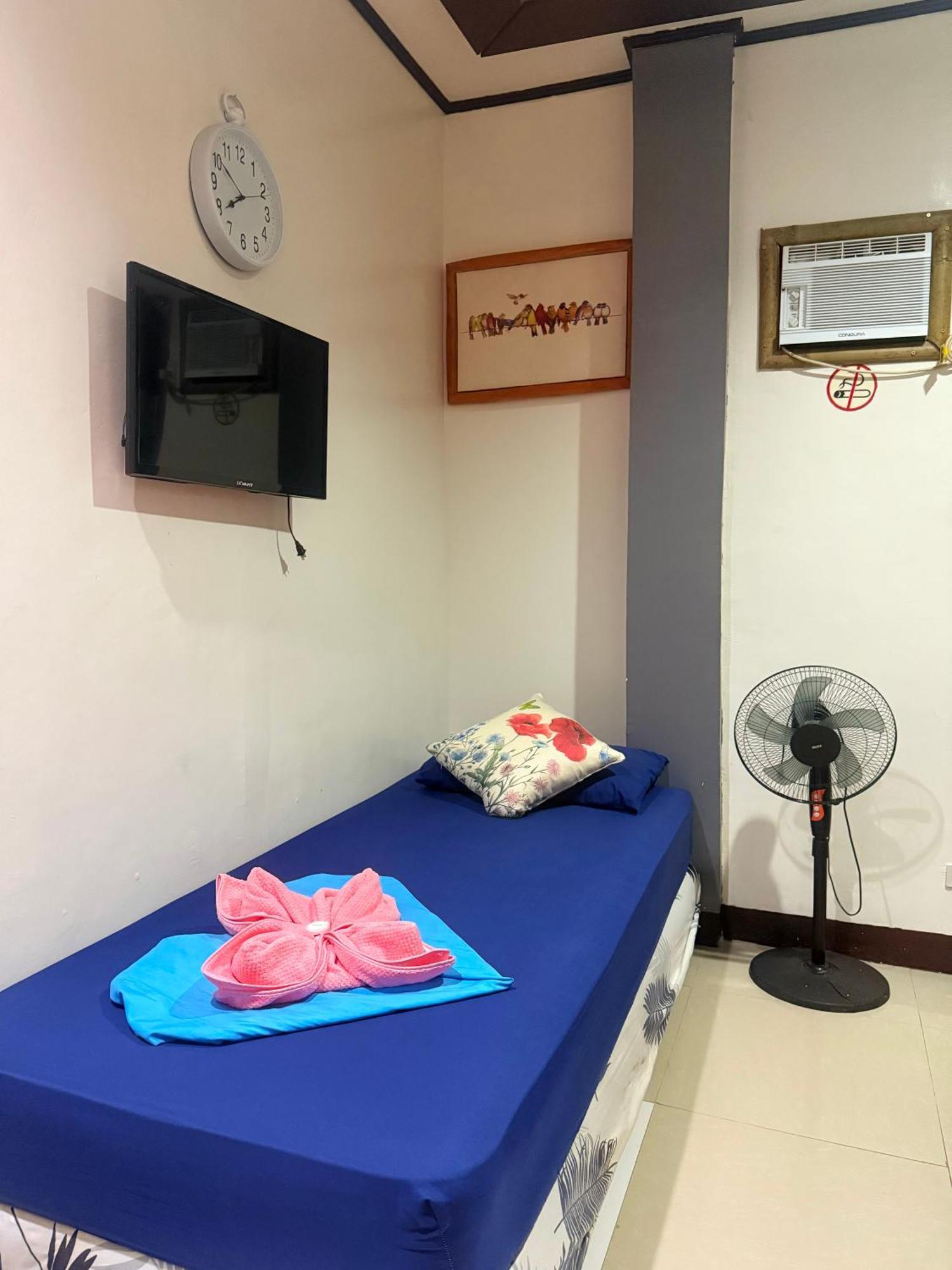 Lolo Bob'S Bed And Breakfast Ел Нидо Екстериор снимка