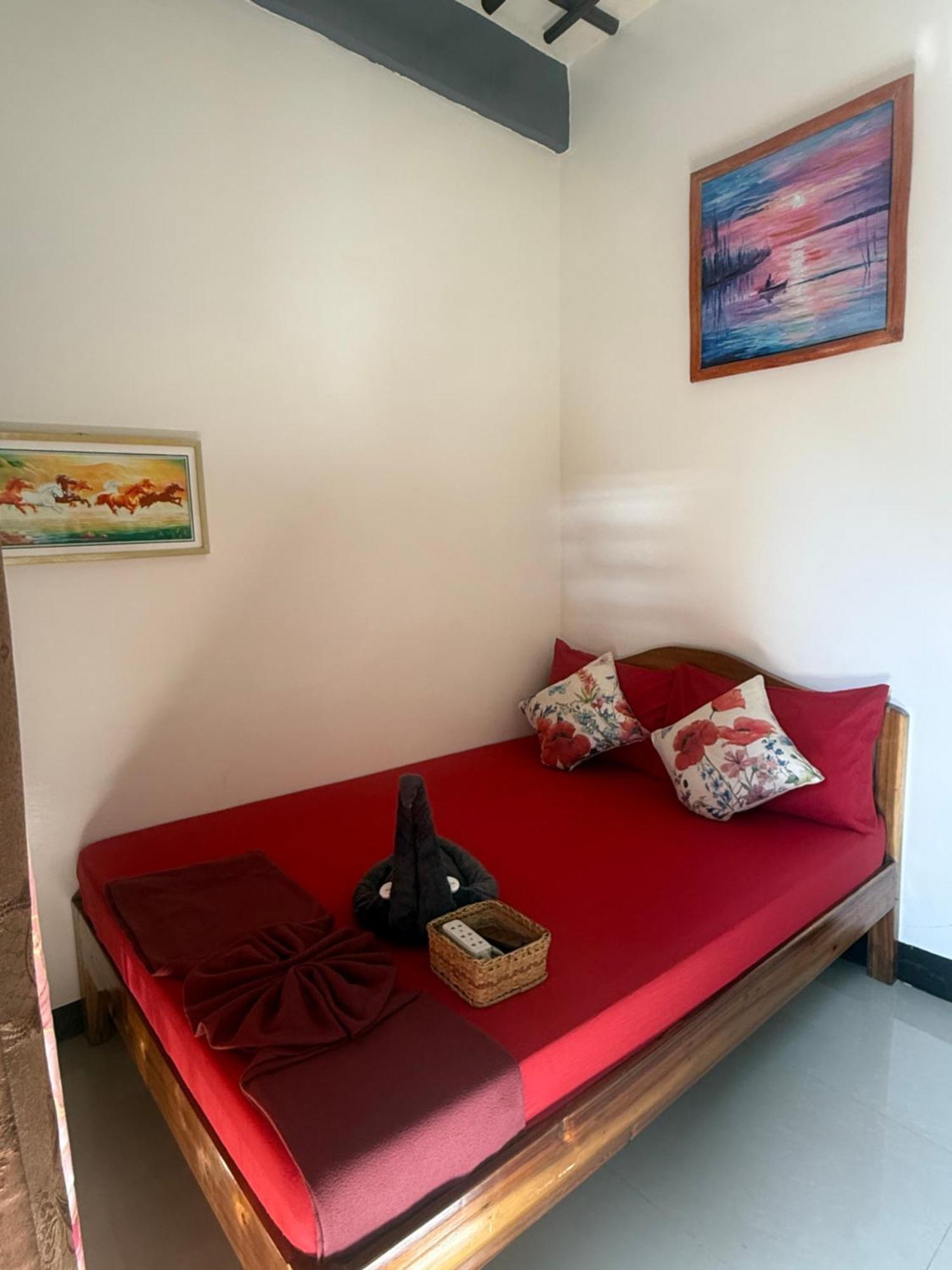 Lolo Bob'S Bed And Breakfast Ел Нидо Екстериор снимка